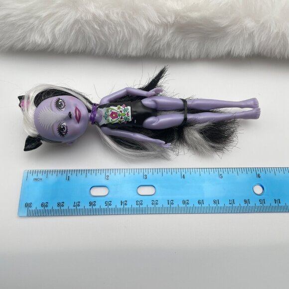 Mattel Enchantimals Sage Skunk Doll 6IN (SKU: 407TO) - Picture 7 of 7